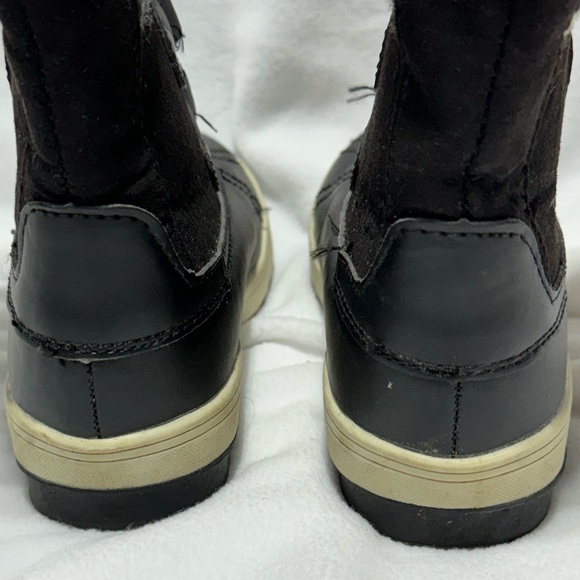 Khombu Girl's Size 1 Daria Black White Knit Embroidered Winter Snow Boots - Picture 5 of 11